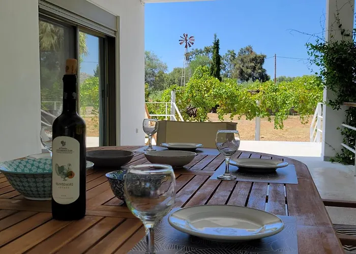 Aegean & Garden In Фалираки