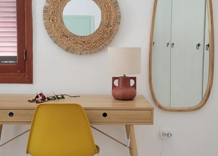 Вилла Aegean & Garden In *