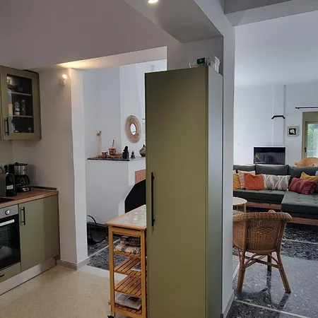 Aegean & Garden In Villa *