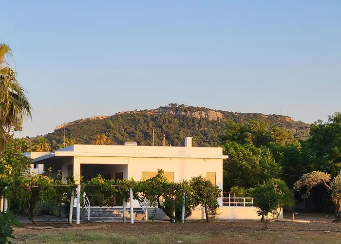 Villa Aegean & Garden In