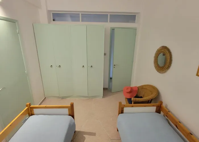 Aegean & Garden In Villa